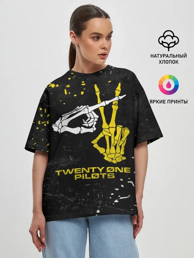 Женская футболка оверсайз с принтом «Skeleton hands — TOP - Skeleton Clique»