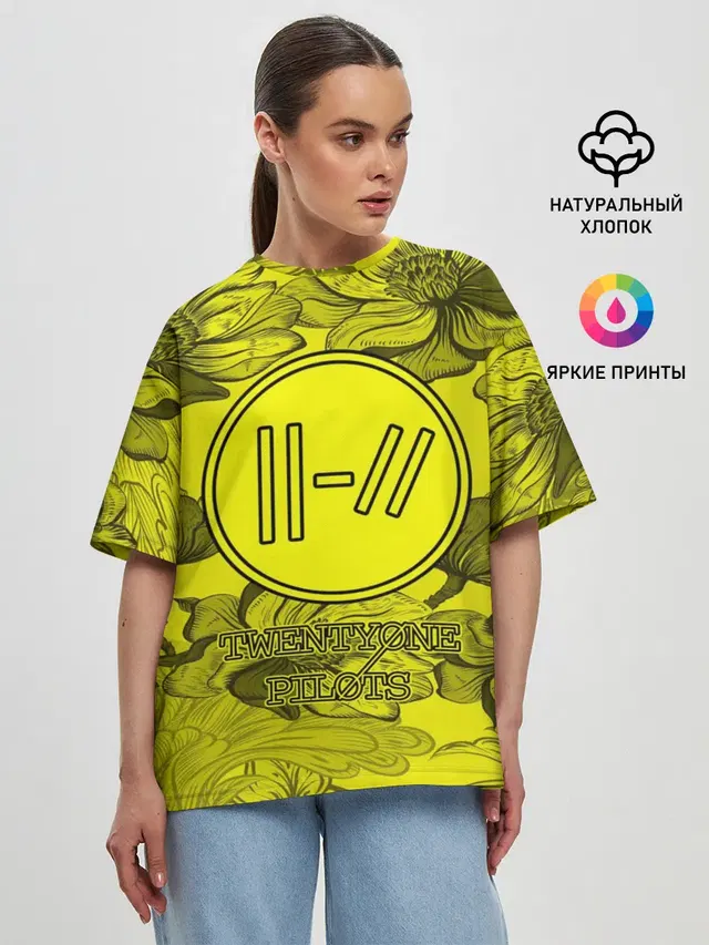 Женская футболка оверсайз