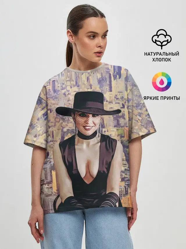 Женская футболка оверсайз