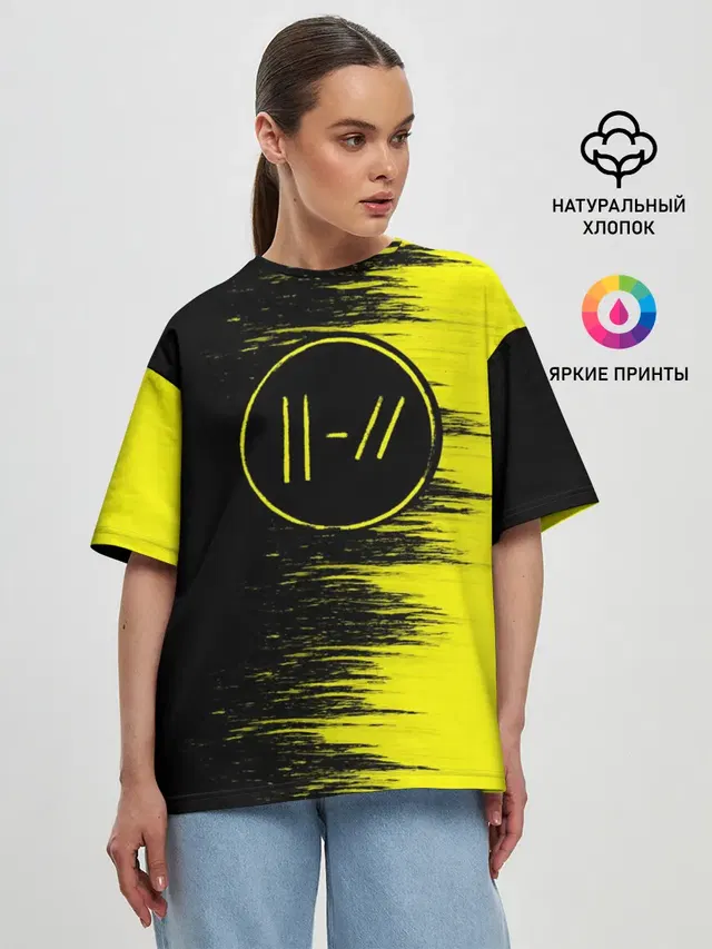 Женская футболка оверсайз