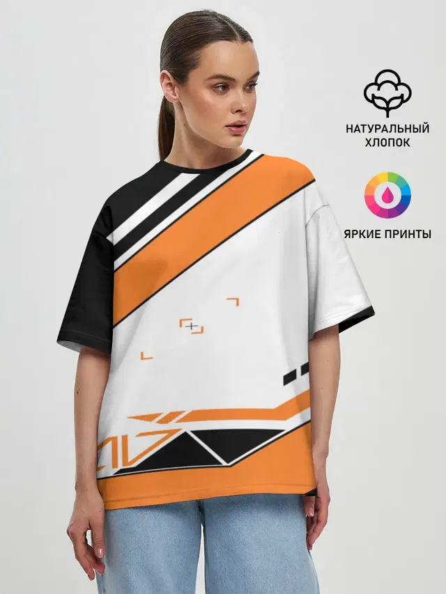 Женская футболка оверсайз