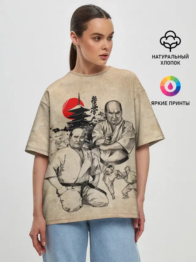 Женская футболка оверсайз