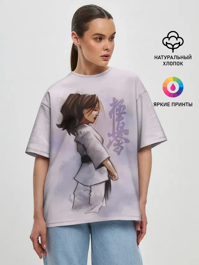 Женская футболка оверсайз