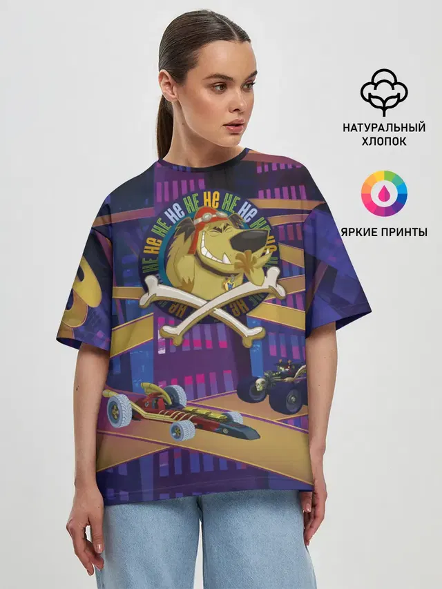Женская футболка оверсайз с принтом «Безумные гонки — Muttley HE HE HE»