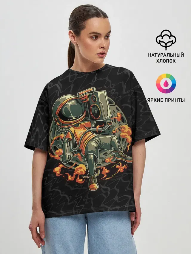 Женская футболка оверсайз