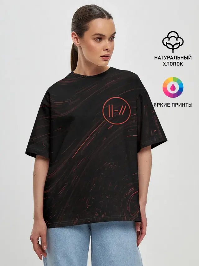Женская футболка оверсайз