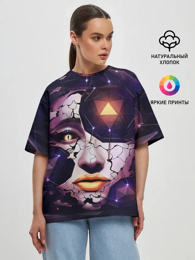 Женская футболка оверсайз