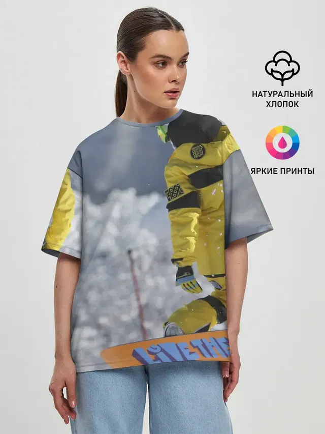 Женская футболка оверсайз