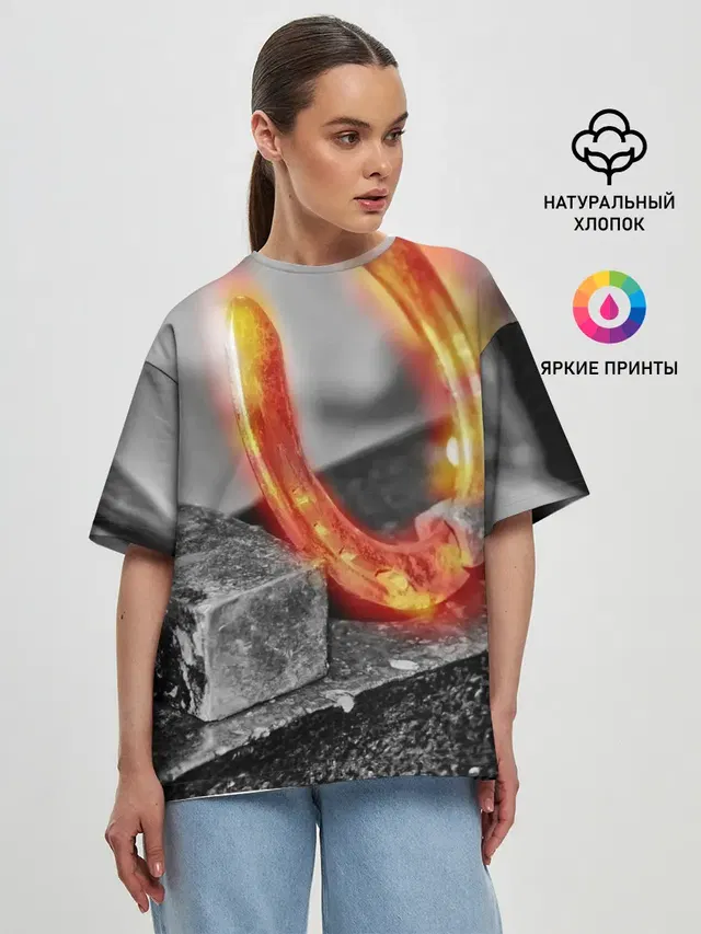 Женская футболка оверсайз