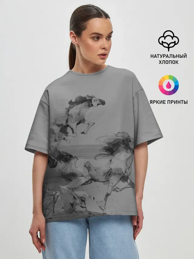 Женская футболка оверсайз