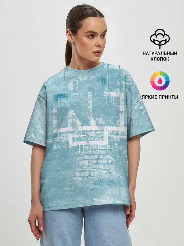 Женская футболка оверсайз