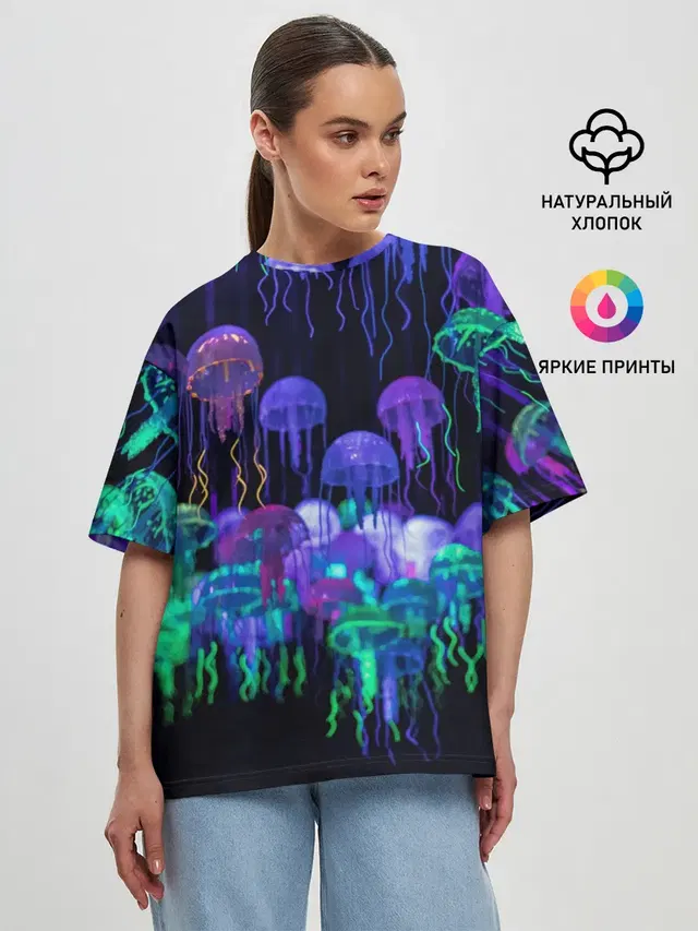 Женская футболка оверсайз
