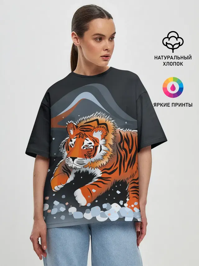 Женская футболка оверсайз