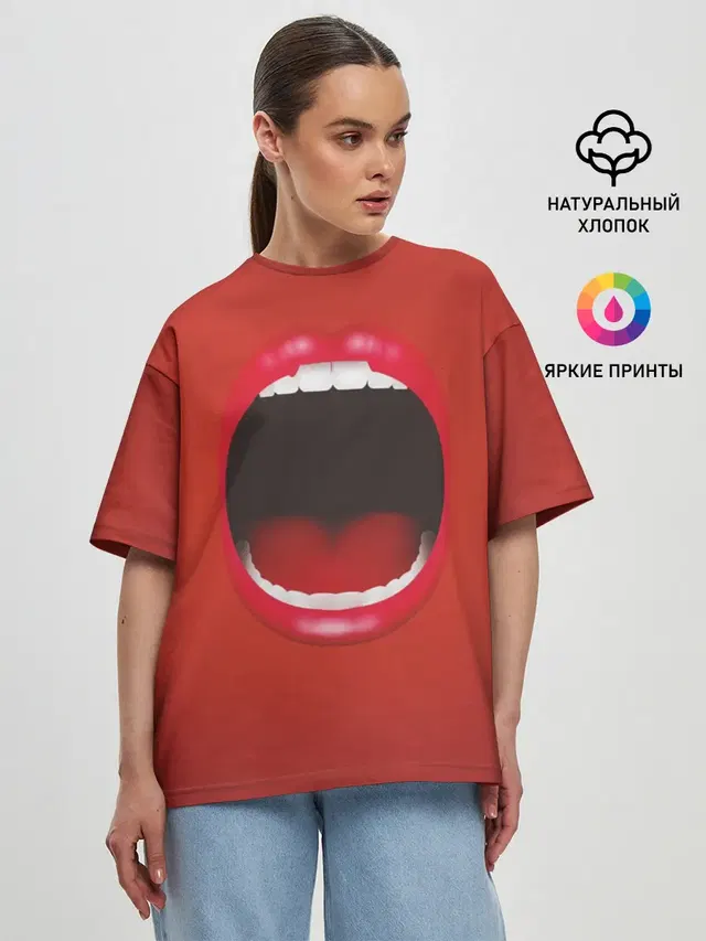 Женская футболка оверсайз