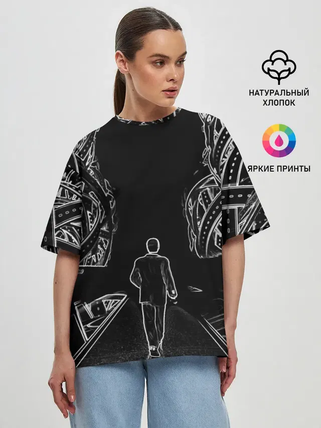 Женская футболка оверсайз