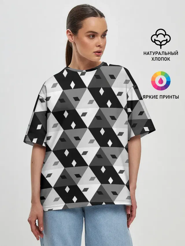 Женская футболка оверсайз