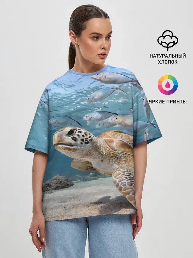 Женская футболка оверсайз