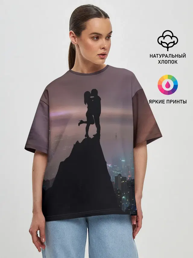 Женская футболка оверсайз