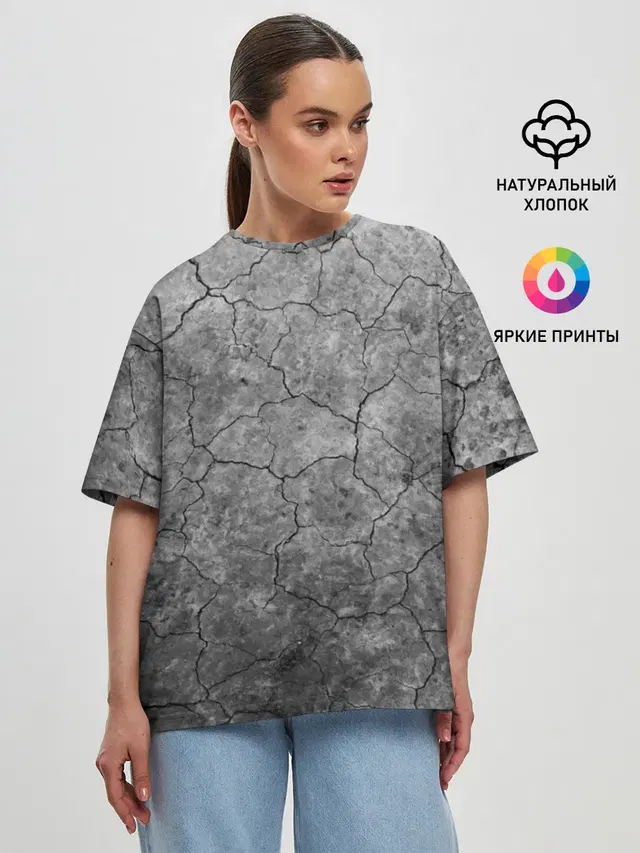 Женская футболка оверсайз