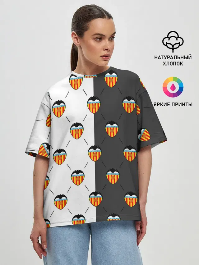Женская футболка оверсайз с принтом «Valencia — FC VALENCIA — ФК ВАЛЕНСИЯ»
