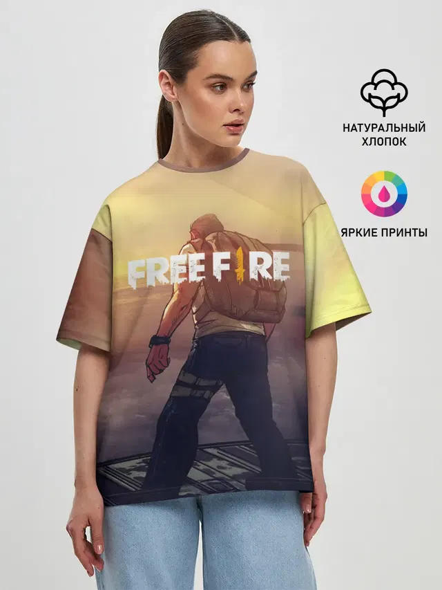 Женская футболка оверсайз