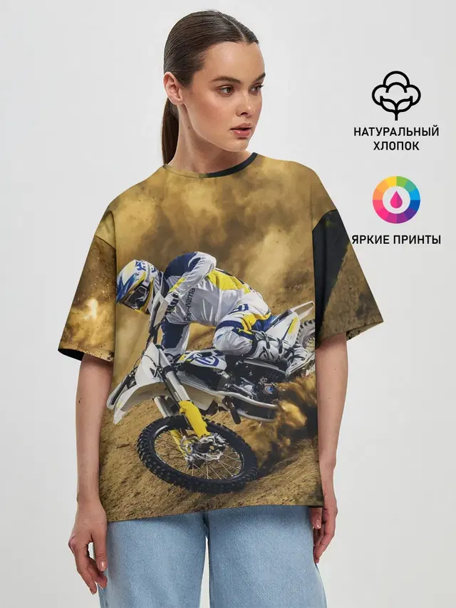 Женская футболка оверсайз