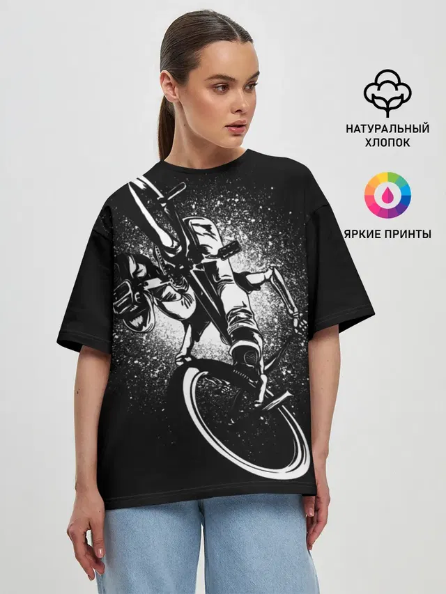 Женская футболка оверсайз