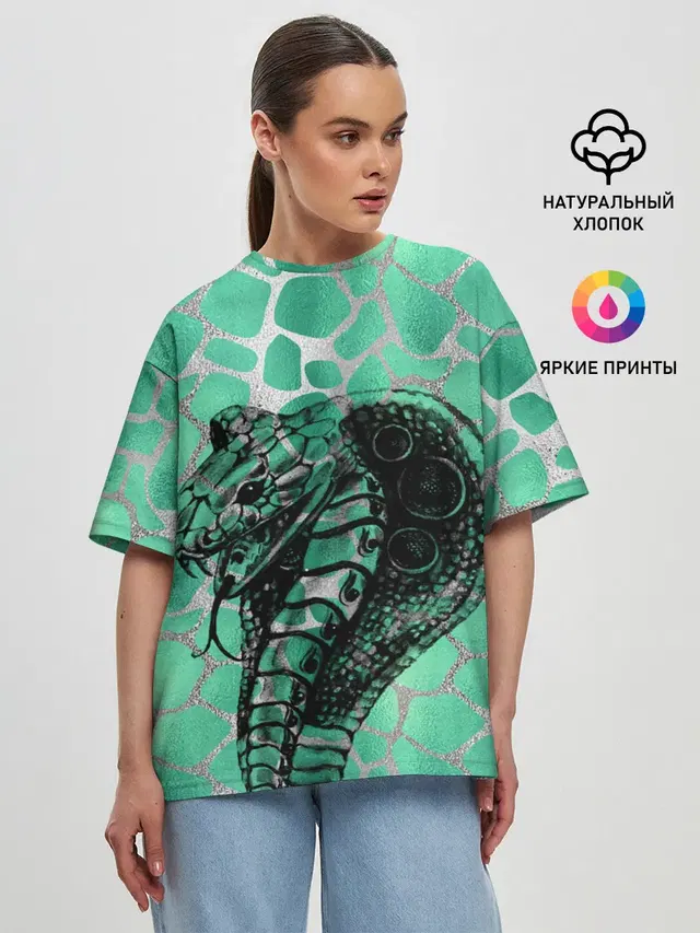 Женская футболка оверсайз