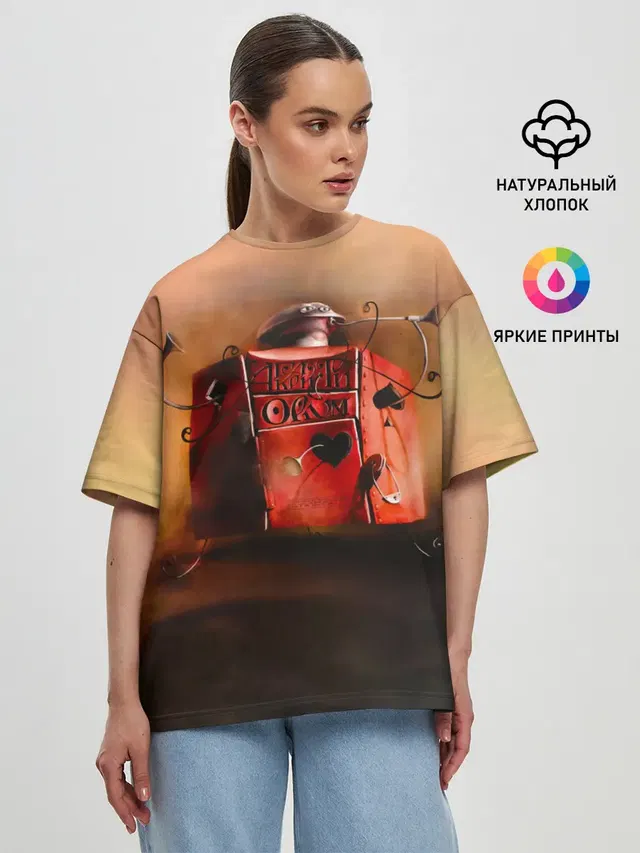 Женская футболка оверсайз