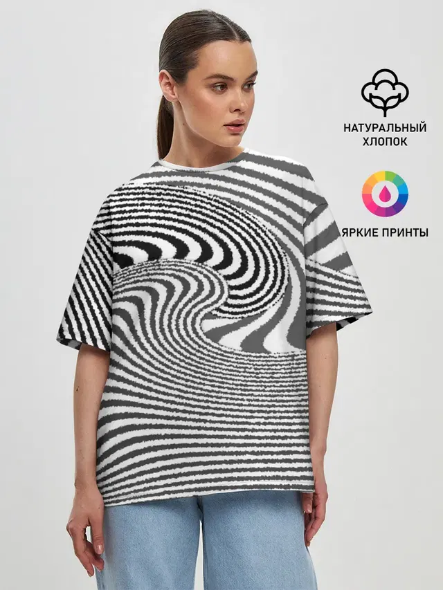Женская футболка оверсайз