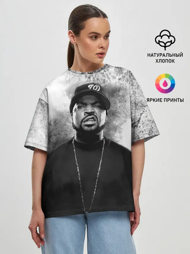 Женская футболка оверсайз