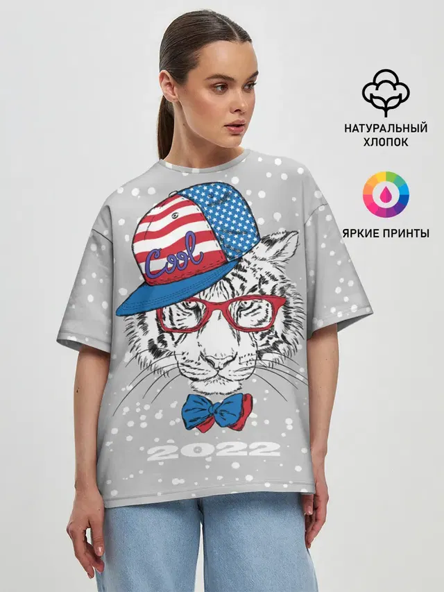 Женская футболка оверсайз