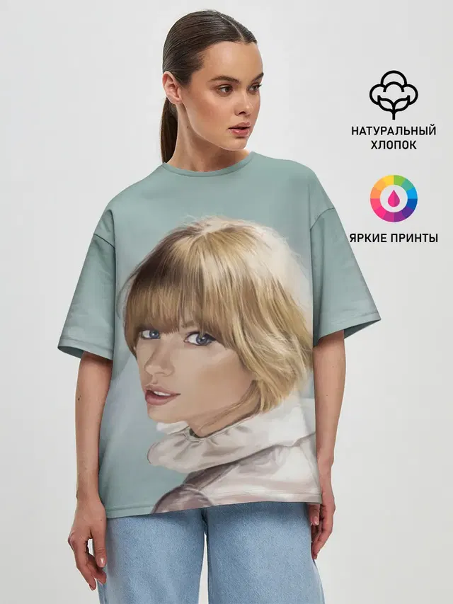 Женская футболка оверсайз с принтом «Taylor Swift — Обворожительная Тейлор»