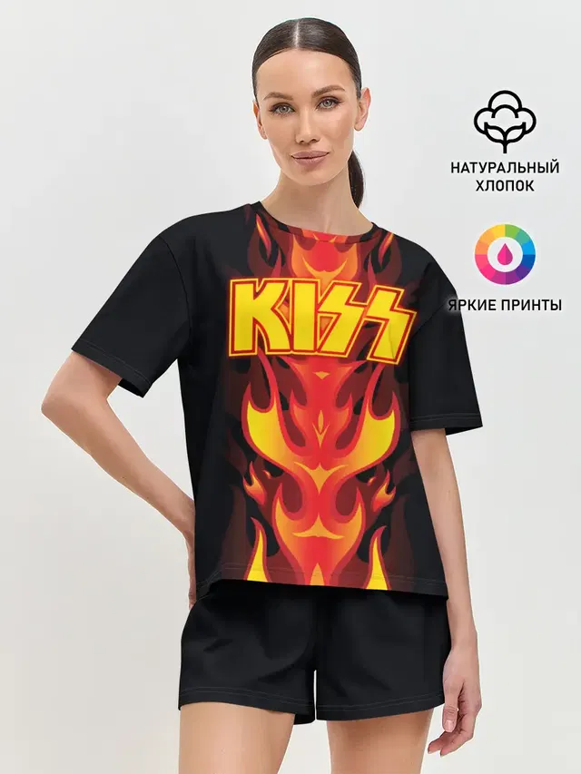 Женская пижама с шортами с принтом «Kiss»