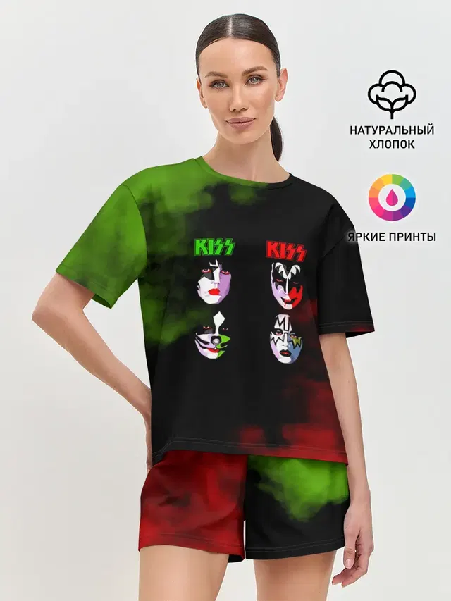 Женская пижама с шортами с принтом «Kiss»