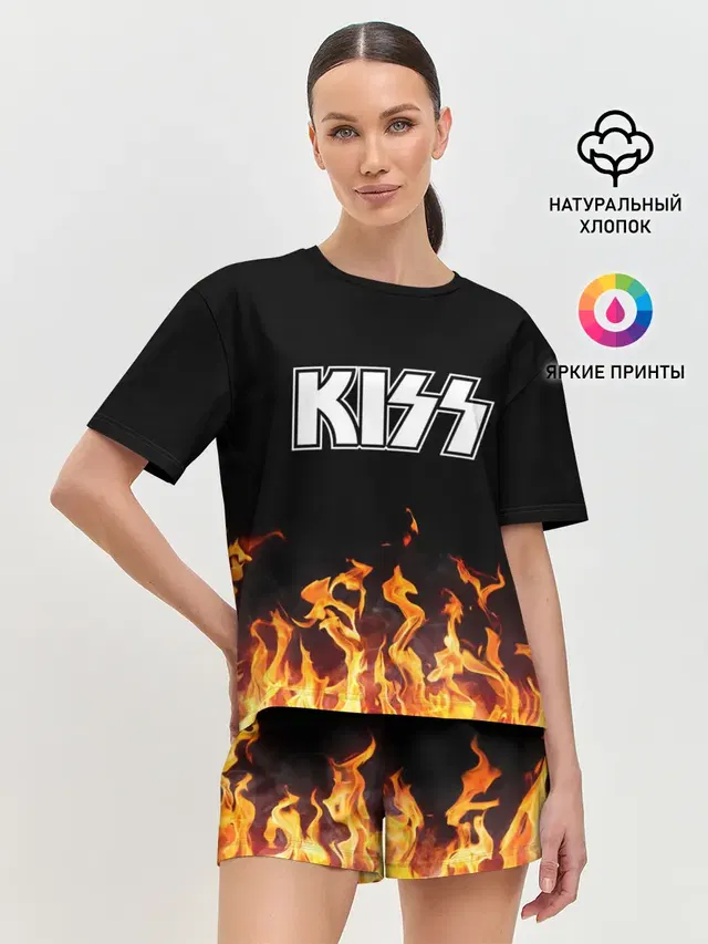 Женская пижама с шортами с принтом «Kiss»