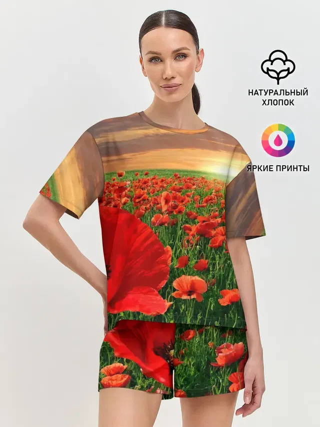 Красный мак на закате