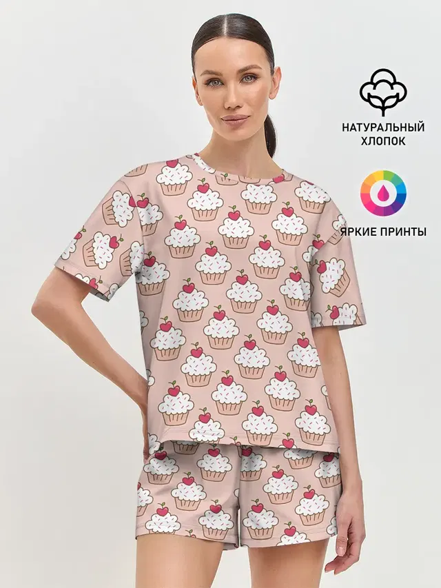 Вишенка на кексе