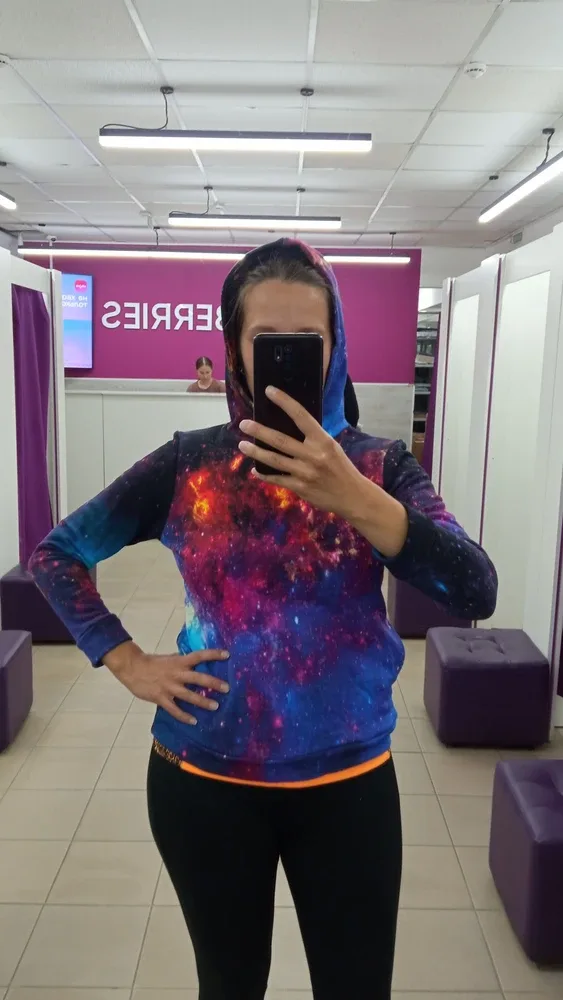 Фото-отзыв покупателя — Детское худи с принтом «Space Violet», Lacotton